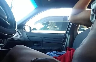 XXX Lana är konkurs extrem porrfilm och låter henne röra in i spåret