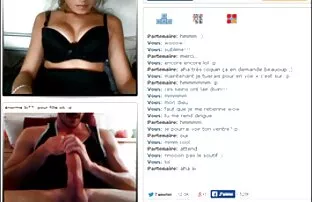 XXX Ukrainska Nadia för en promenad i unga porn trädgården och visar hennes fitta