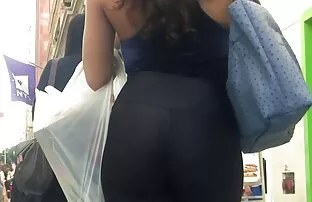 XXX Svarta swedish sexfilm dubbar för en blond