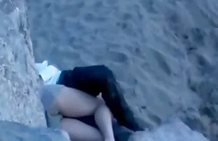 XXX Medlemmar av främlingar orsakade inte problem för tjejerna porrvideo
