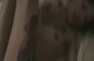 XXX Blond grannies porr gör yoga