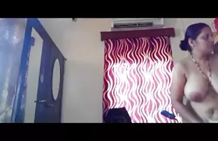 XXX Jag lyfte upp mina porr video gratis byxor, för att inte störa körningen
